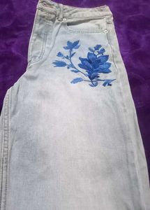Embroidered Light Wash Jeans