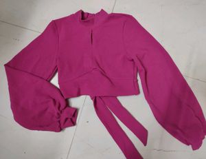 Pinteresty Balloon sleeve cutout crop top