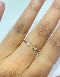 Minimalist Toi et Moi Ring