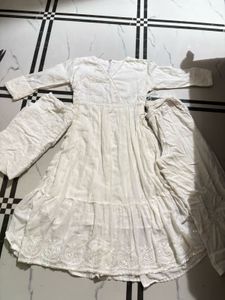 White Embroidered Chickenkari Kurta Set