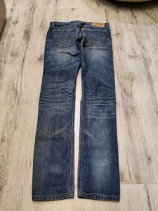 Ma2437 Levi's jeans waist 30 inches