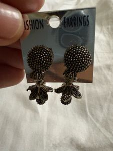 Small oxidised earrings