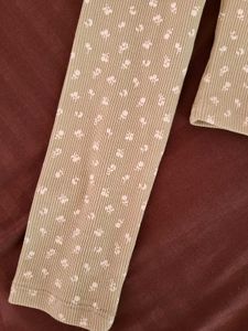 H&amp;M Sage Green Floral Top / Size- S