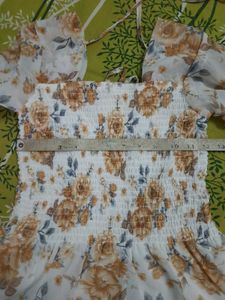 Floral Print Smocked Top