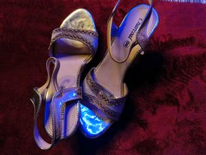 Sparkly Silver Heels❤‍🔥