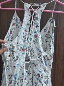 Pretty Dress With Back Tie Up
