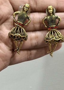 Dancing Girls Earrings