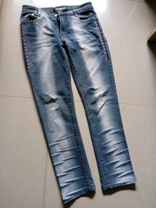Women Blue Faded Slim Fit Jeans