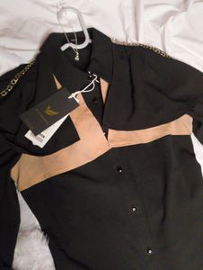 ✨Stylish Black &amp; Tan Top✨