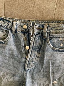 Zara Mom Fit Jeans