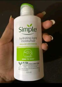 Simple Acne Porne Moisturizer