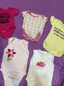 Set Of 5 Baby Onesie’s