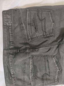 Distressed Skinny Jeans