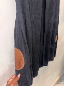 Stylish Black Cardigan