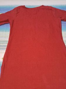 A Maroon Kurti