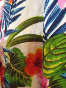 Alin Kind Of Short Top