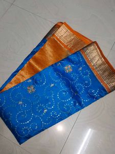 Beautiful Pure Kanchipuram Silk Saree With Blouse