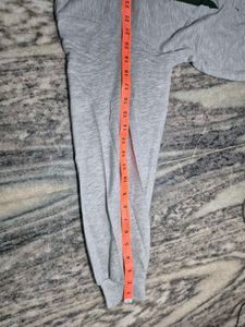 Gray &#39;Modern&#39; Hoodie