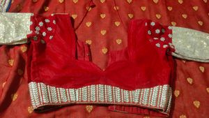 Elegant Red &amp; Gold Sari