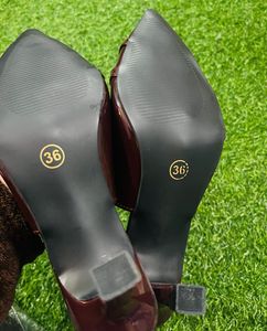 Chic Burgundy Slingback Heels