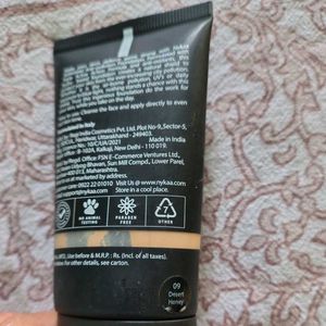 NYKAA SKINshield Foundation