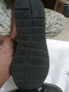 1 Day Offer Only)Saudi Arabia Shoe