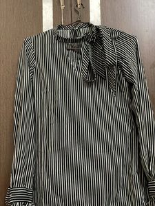 Knot Neck Top