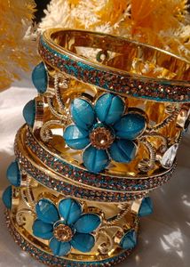 A beautiful pair of blue bangle set!
