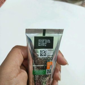 sunscreen face wash
