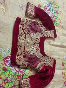 Elegant Embroidered Lehenga Choli Set