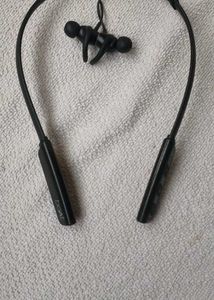 BOAT NECKBAND