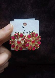 Dhwani Beautiful Pink And Gold Colour earrings