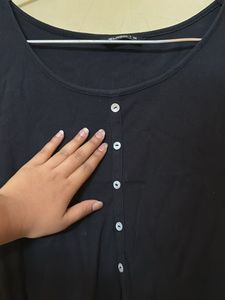 Cropped, Button Down, Scoop Neck Black Tee