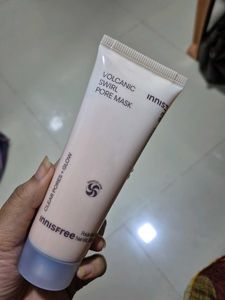 Innisfree Volcanic Swirl Pore Mask
