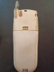 Antique phone ~ Non Working
