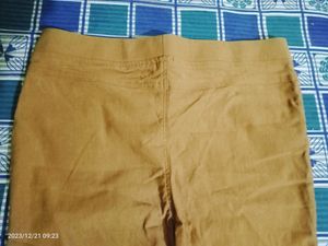 Mustered Colour Jeans