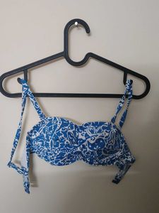 Cute Blue & White Cropped Bikini Top