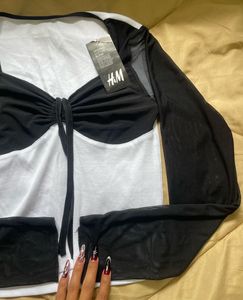 Mesh Sleeve Ruched Crop Top