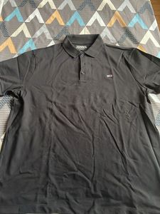 Tommy Hilfiger Black T-shirt