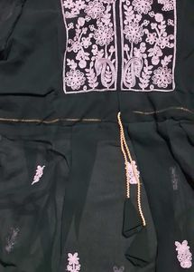 Elegant Green Embroidered Kurta