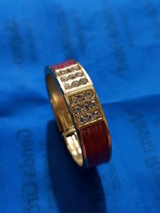 Openable hand Bracelet,Free Size Pink Colour With Dimond For Imitation Jewellery