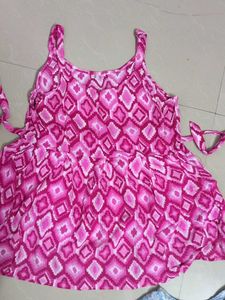 Women Short Kurtis