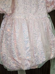 Beautyful And Cutel Baby Frock.