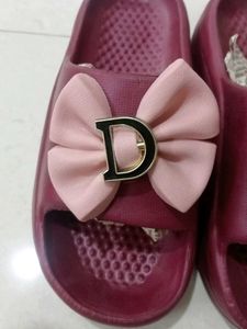 Cute Bow Detail Slides