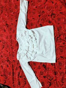 White Top Bundle - Size Small