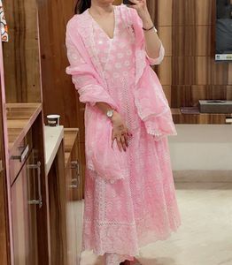 Elegant Pink Kurta Set