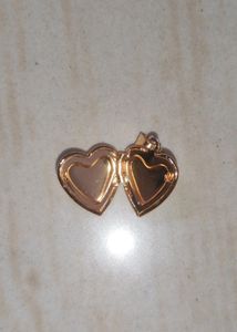 Gold Plated Openable Heart Pendant .