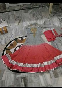Pechy &amp; Grey Shad Gown Set