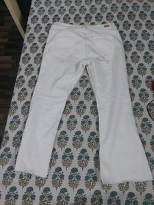 Amazing White Jeans