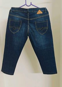 Dark Blue 3/4th Jean